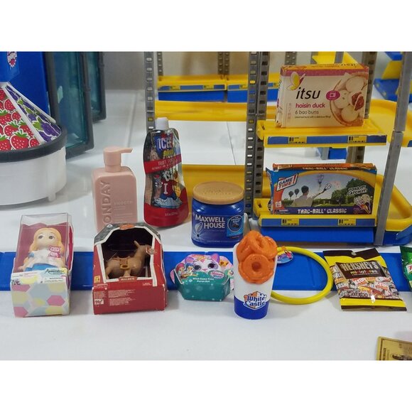 Zuru 5 Surprise Mini Mart Playset With Mini Brands Accessories Incomplete - Picture 11 of 16